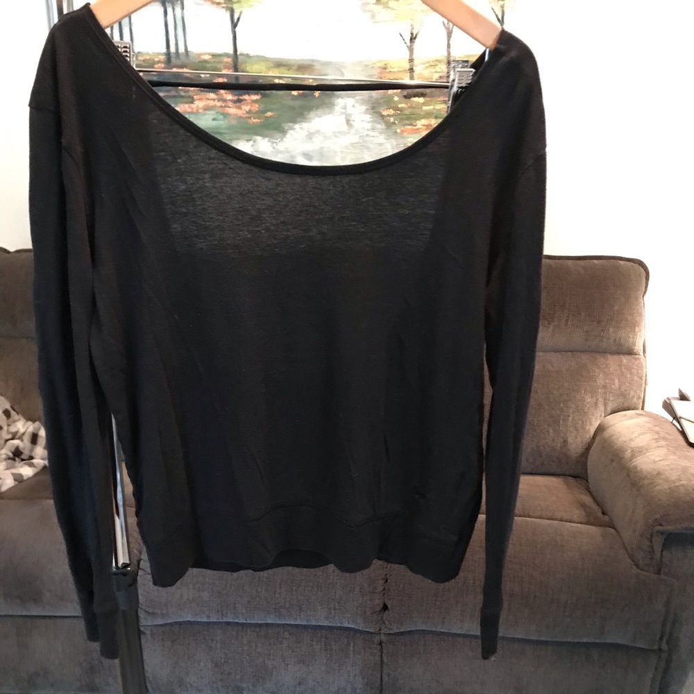 PINK Black Long Sleeve Backless Tee